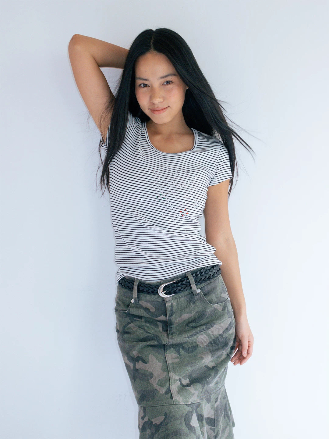 FUNKYFUN Hot Diamond Striped Front Shoulder Tee