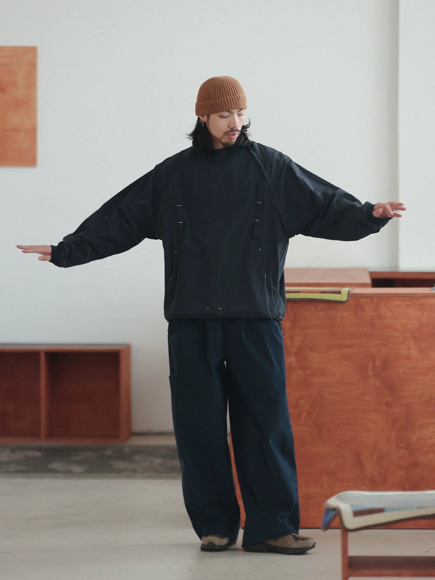 NOEARS Vintage V-neck Loose Sweater