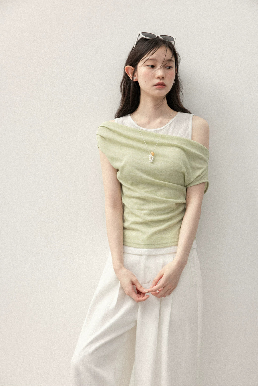 Cantonstory One-word Shoulder Sling Vest Two-piece Set