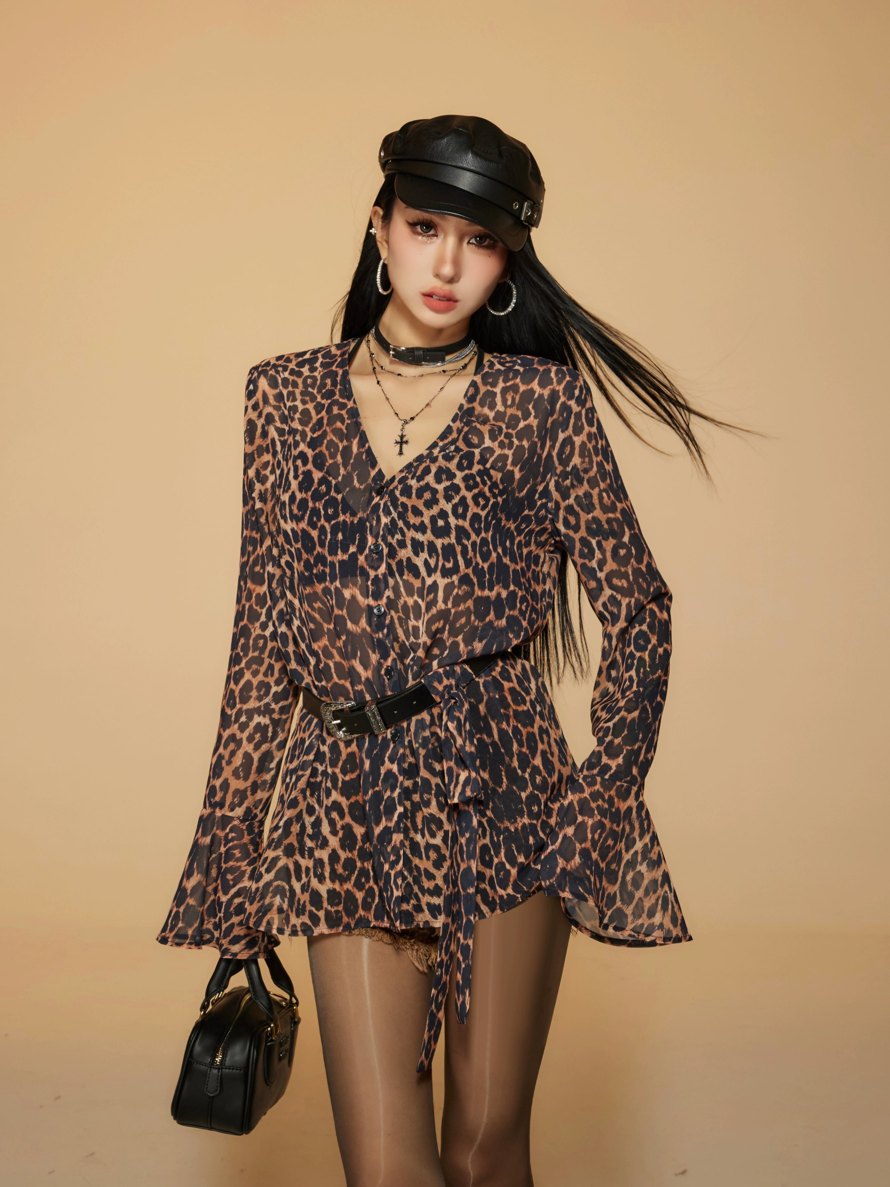 Zero Leopard Chiffon V-Neck Shirt