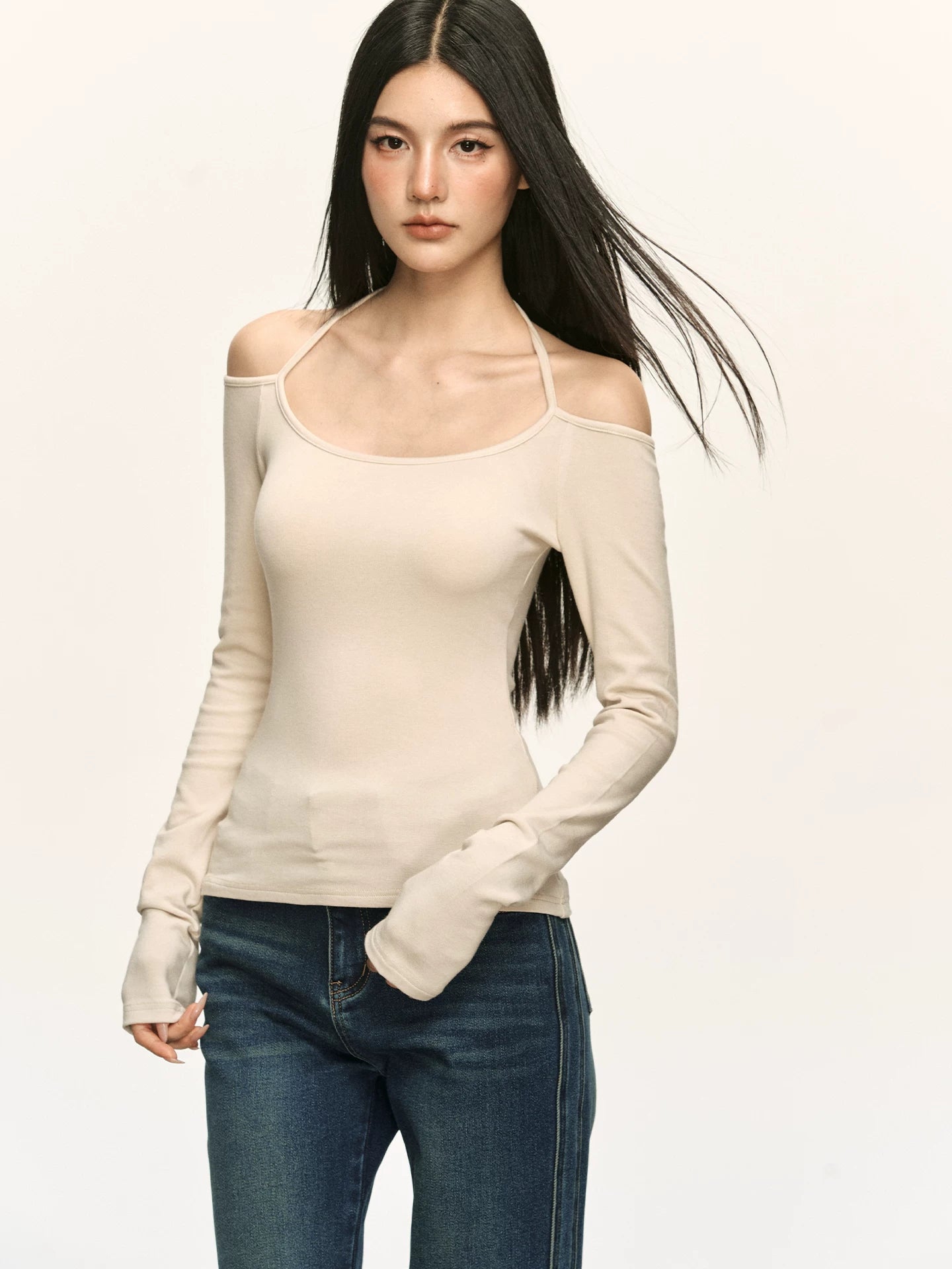 Anna Aneae Neck Slim Long Sleeves