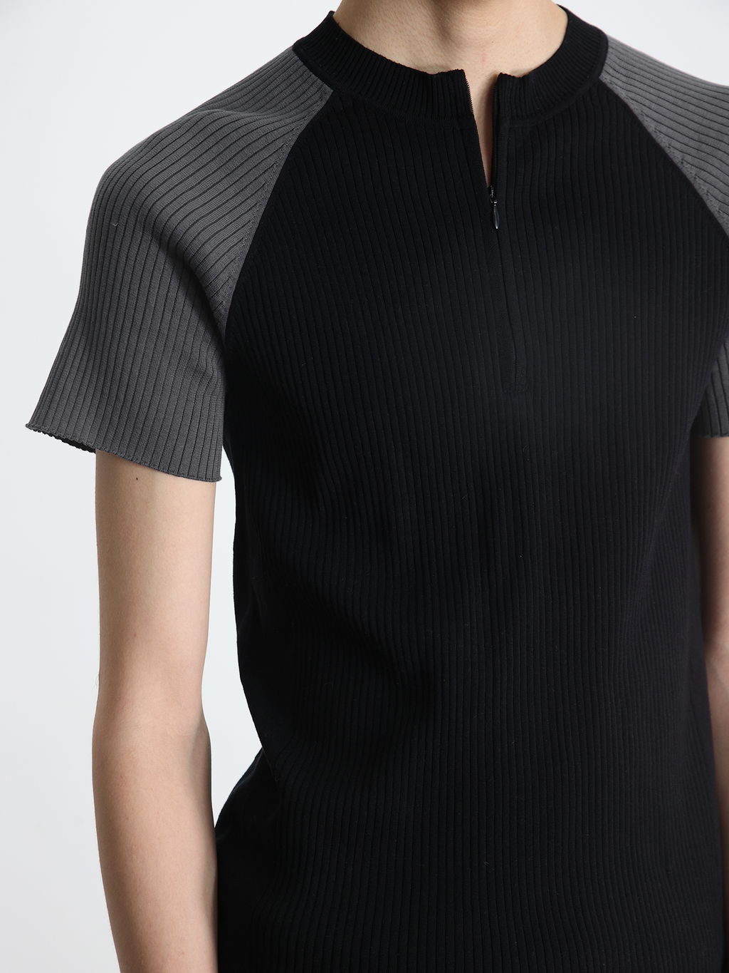 JCAESAR Half Zipper Shoulder Plunger Sports and Leisure Tee