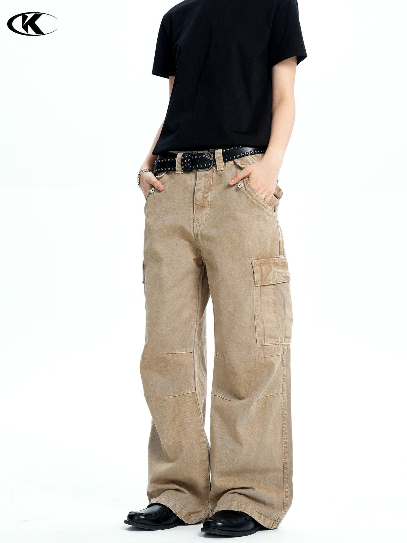 11KN | Distressed Slim Straight Jeans for American Retro