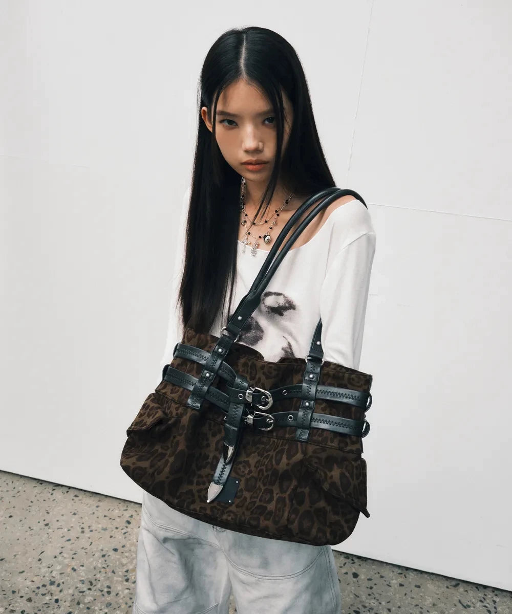 SQUARE x LINY LIBERTY Vintage Belt Buckle Mechanical Locomotive Wind Tote Bag