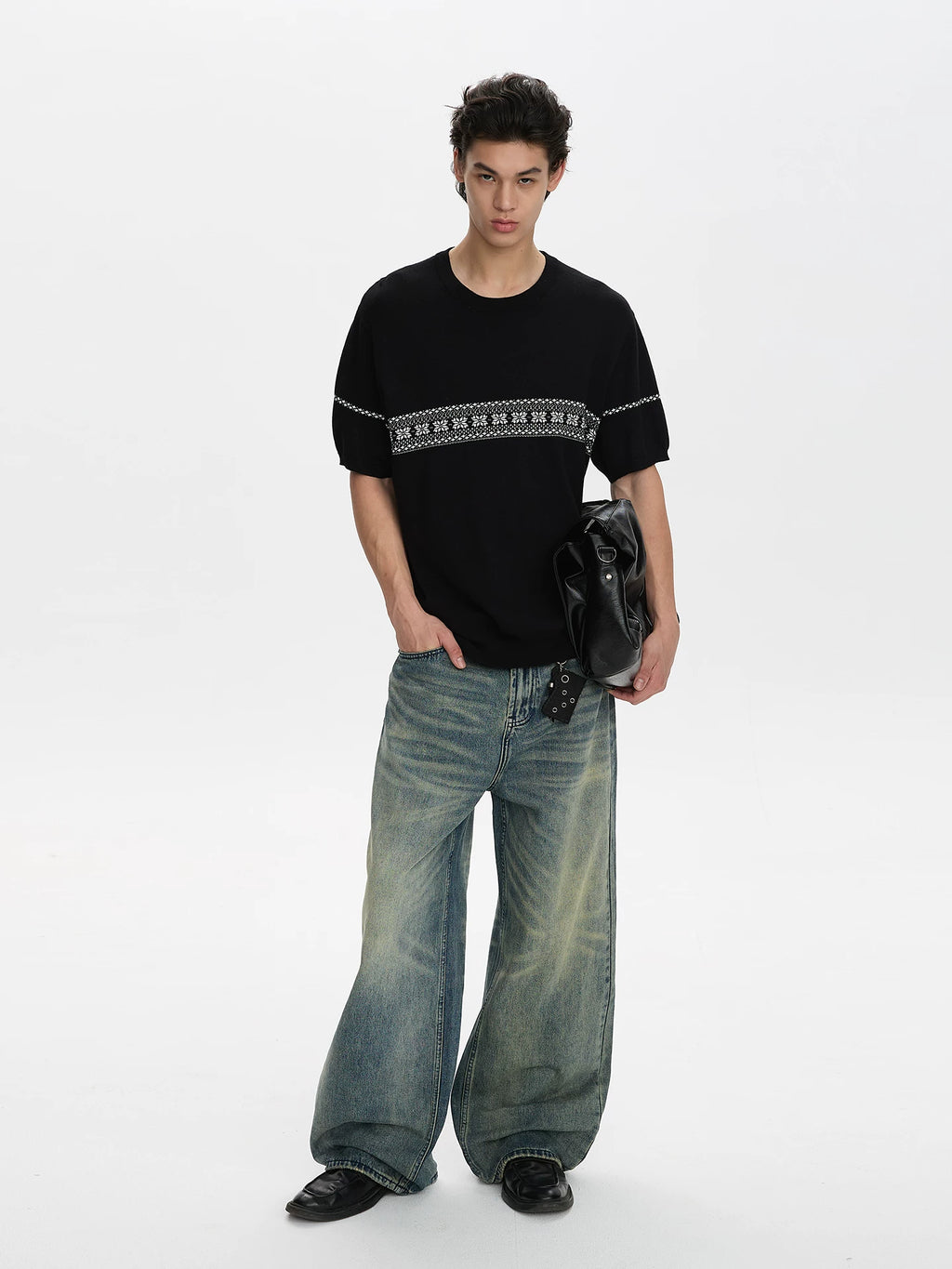 A PUEE Retro Loose and Versatile Knitted Tee