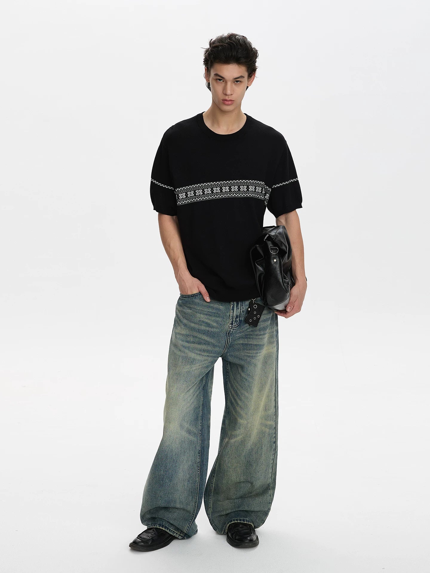 A PUEE Retro Loose and Versatile Knitted Tee