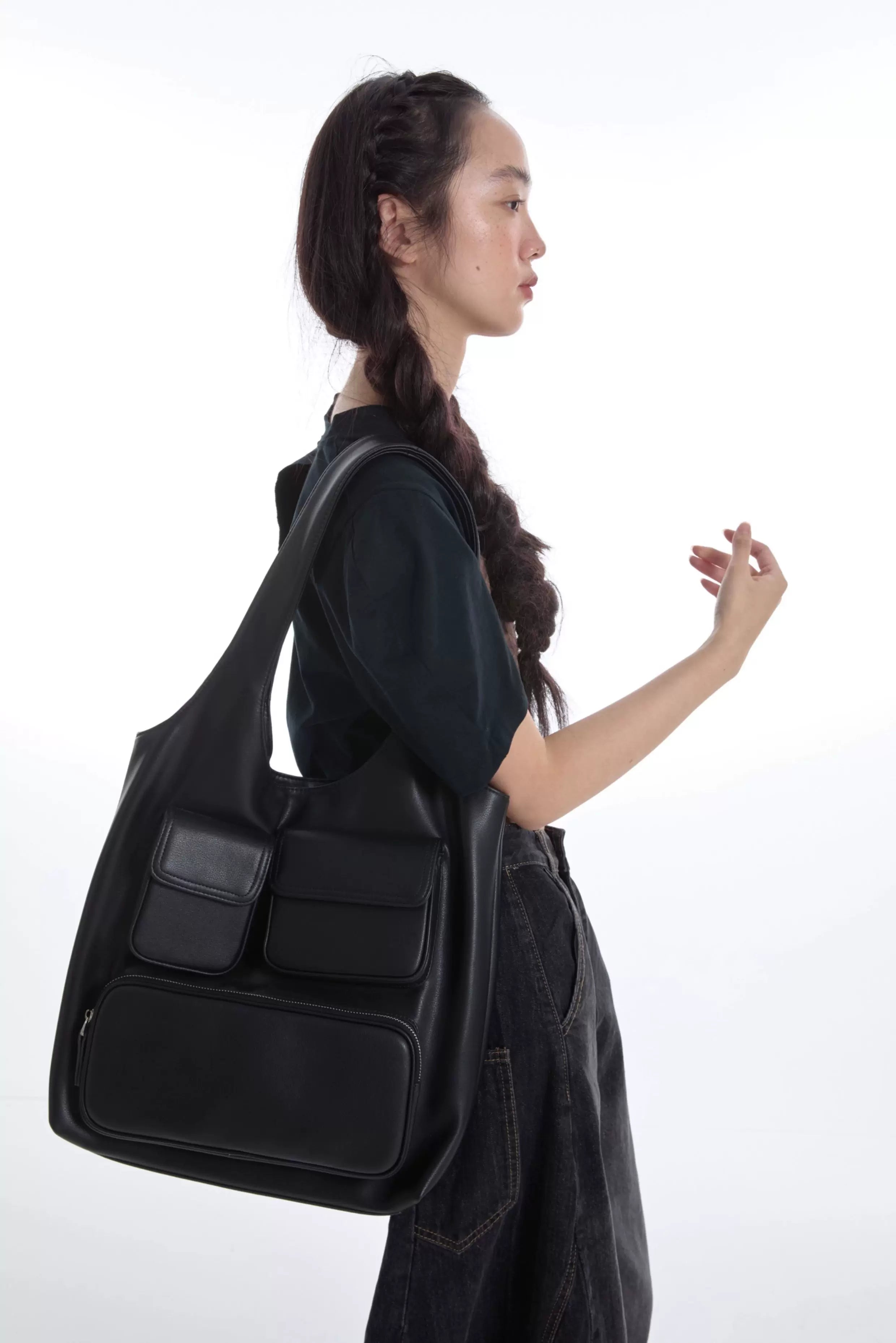 DirtySix Multi-pocket Heavy Industry Cowhide Shoulder Bag