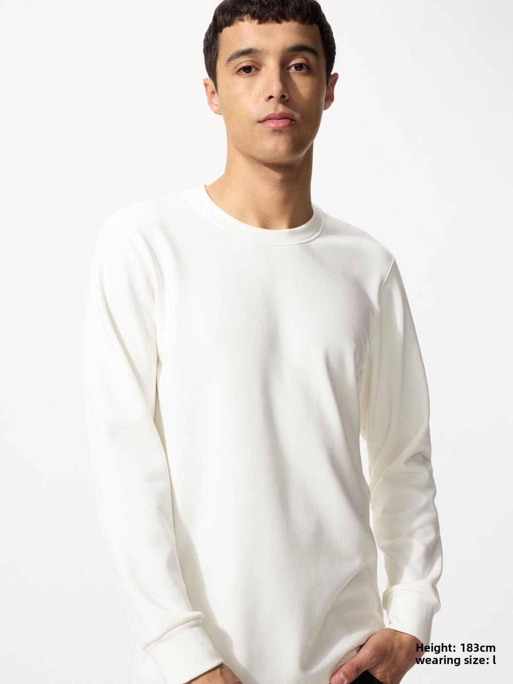 Uniqlo Crew Neck T-Shirt Long Sleeve Autumn Clothes Warm Clothes