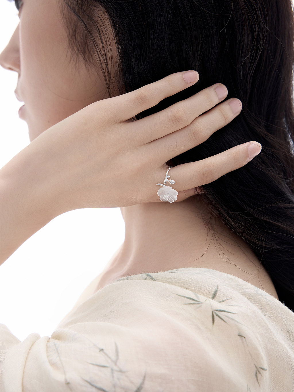 NO SOLUTION Niche Light Luxury Flower Opening Ring