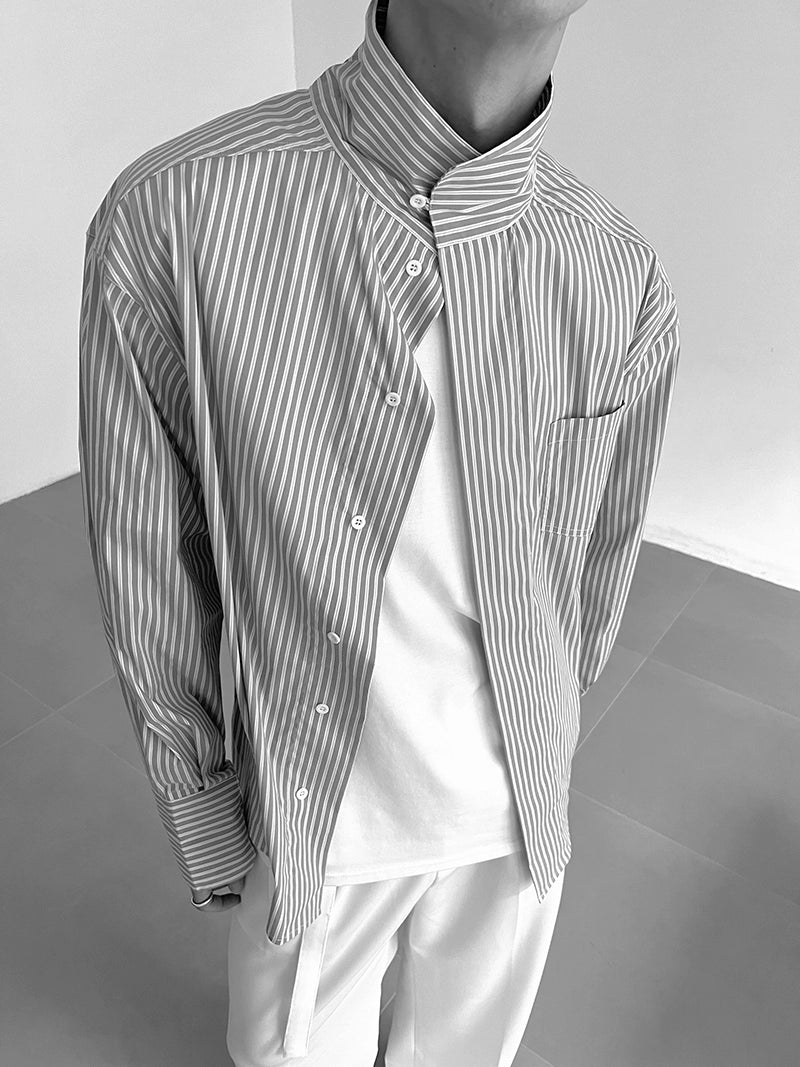 COLN Casual Versatile Striped Turtleneck Shirt