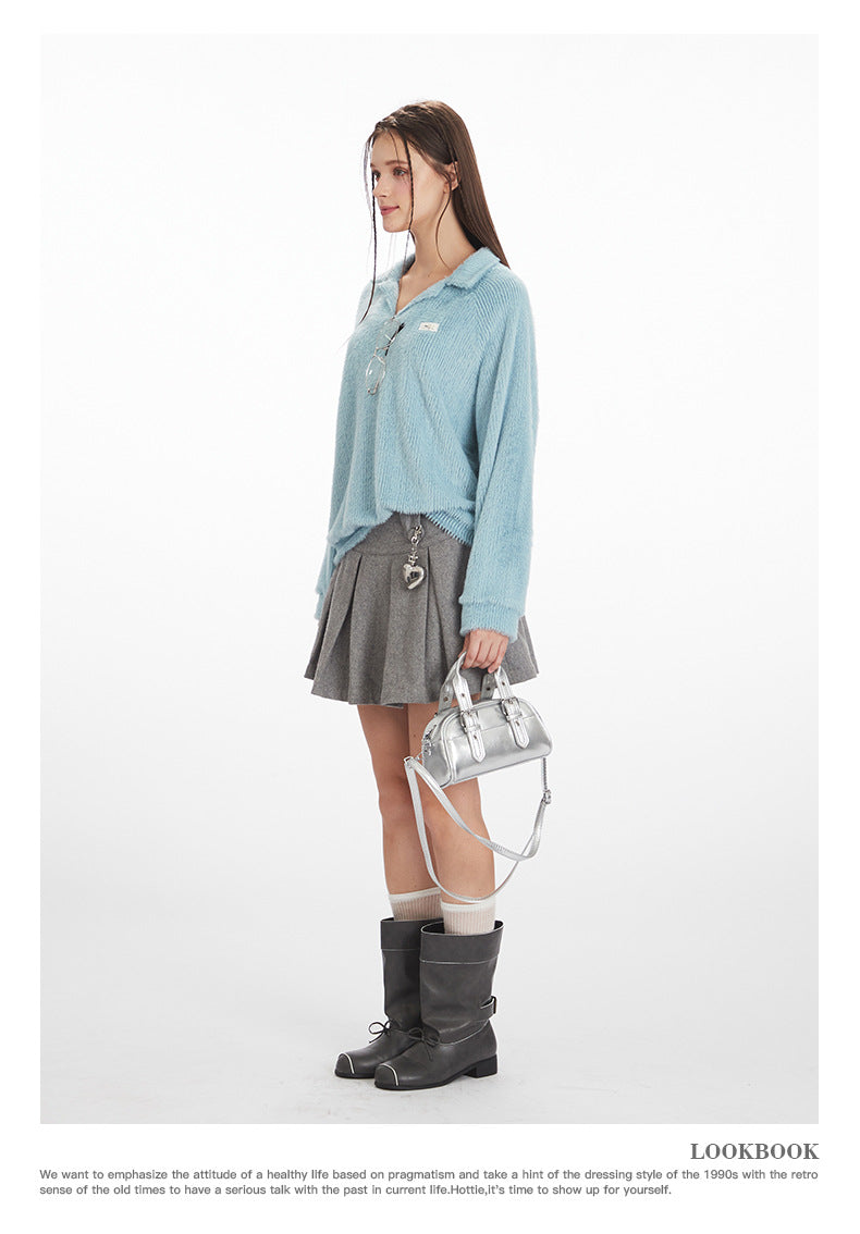 Nariele Soft Waxy Hairy V-Neck Long Sleeve Sweater