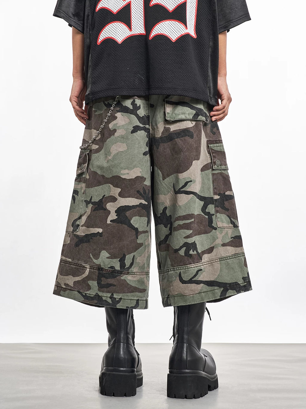 MT99 Three-dimensional Wear Multi-pocket Camouflage Shorts