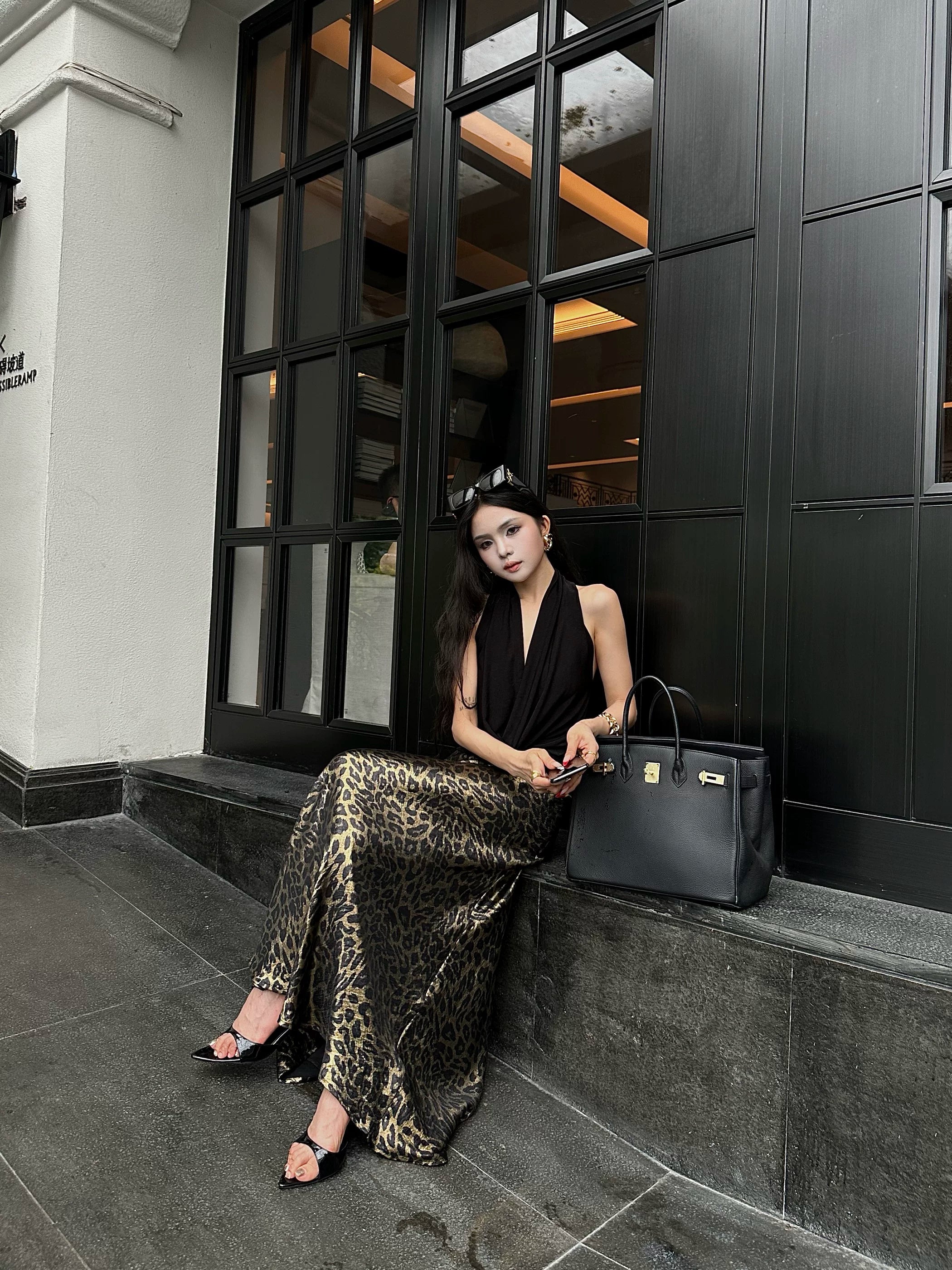 CHUYUQI A Pendulum Temperament Hip-wrapped Leopard Print Skirt