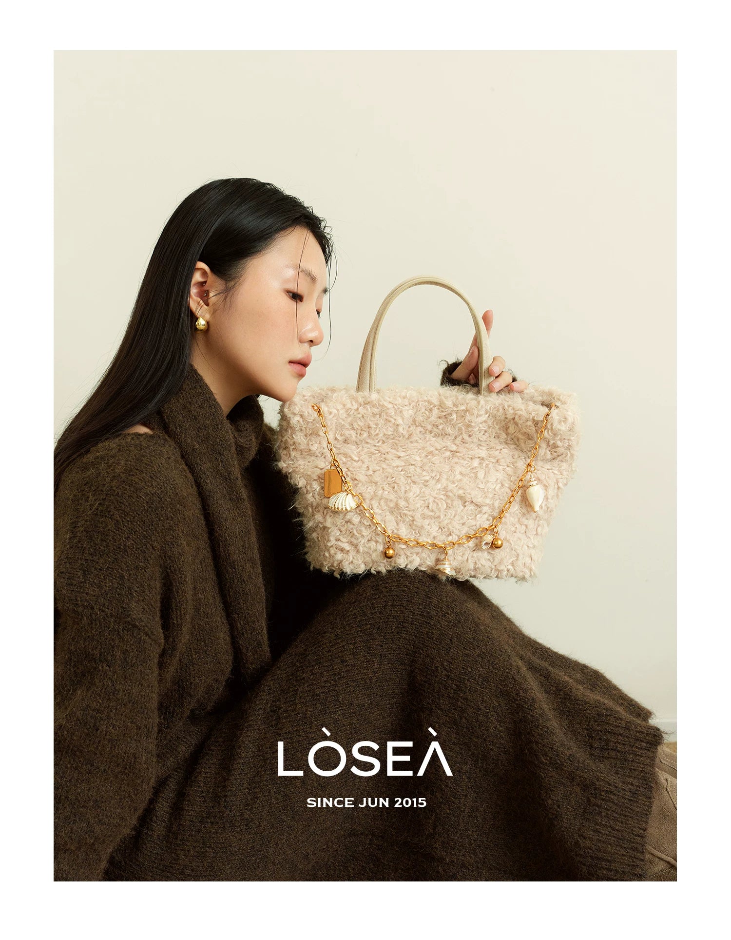 LOSEA Shell Chain Casual Plush Bag