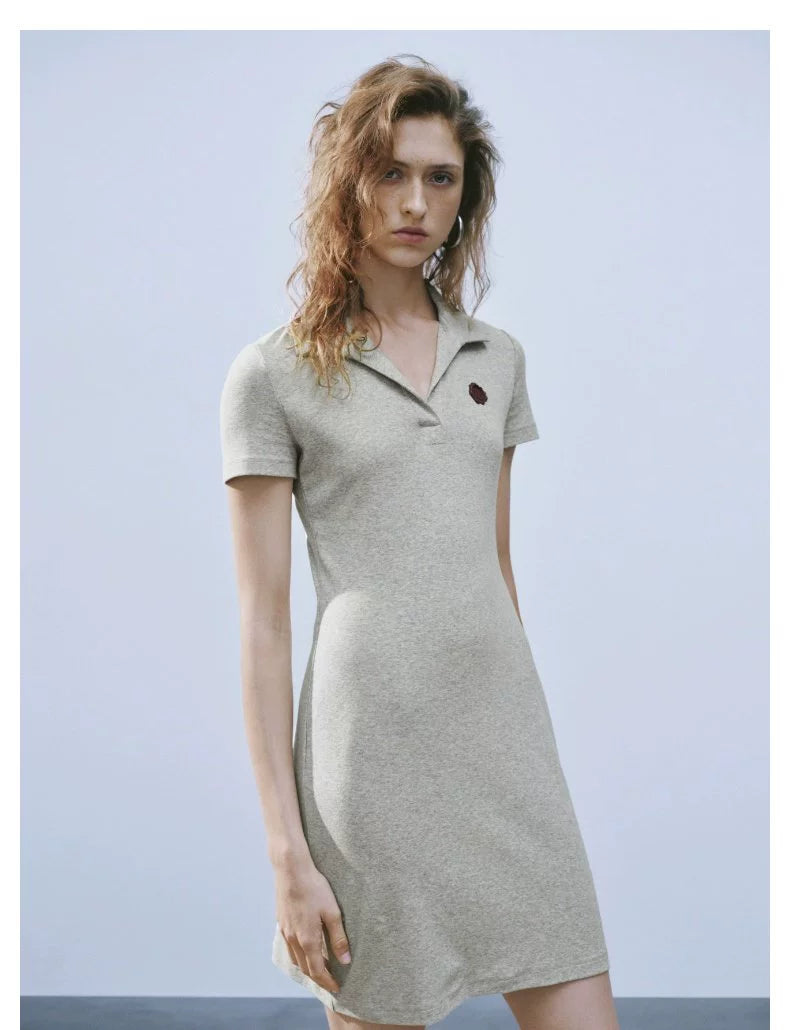 URBAN REVIVO Retro College Three-dimensional Decorative Short-sleeved Dress