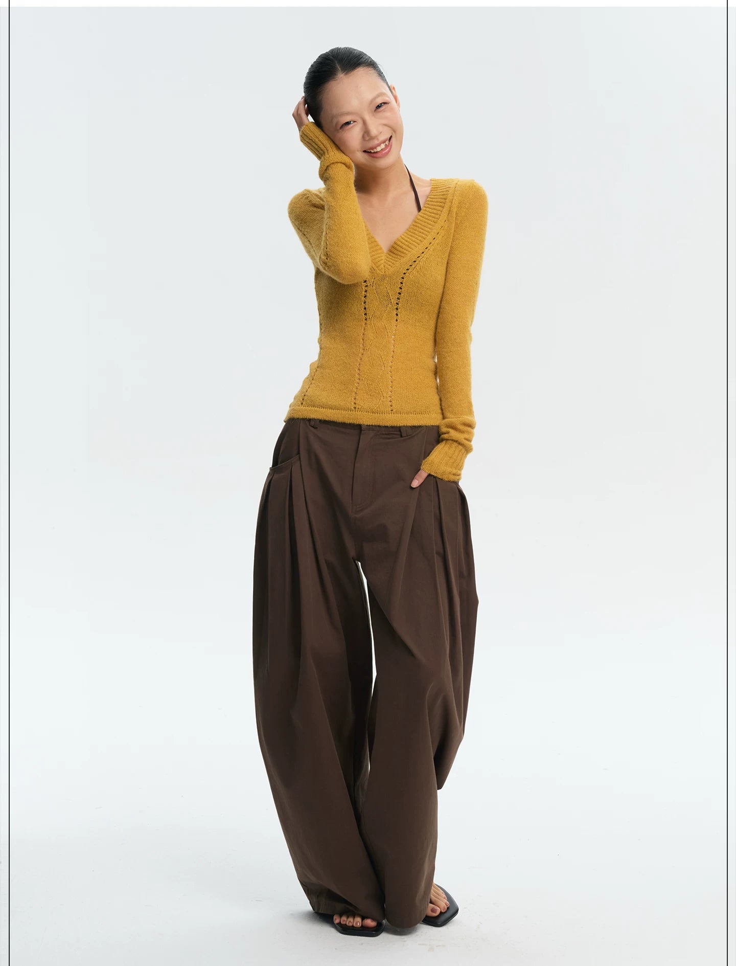 LINY LIBERTY Slim Fit V-neck Hollow Long Sleeve