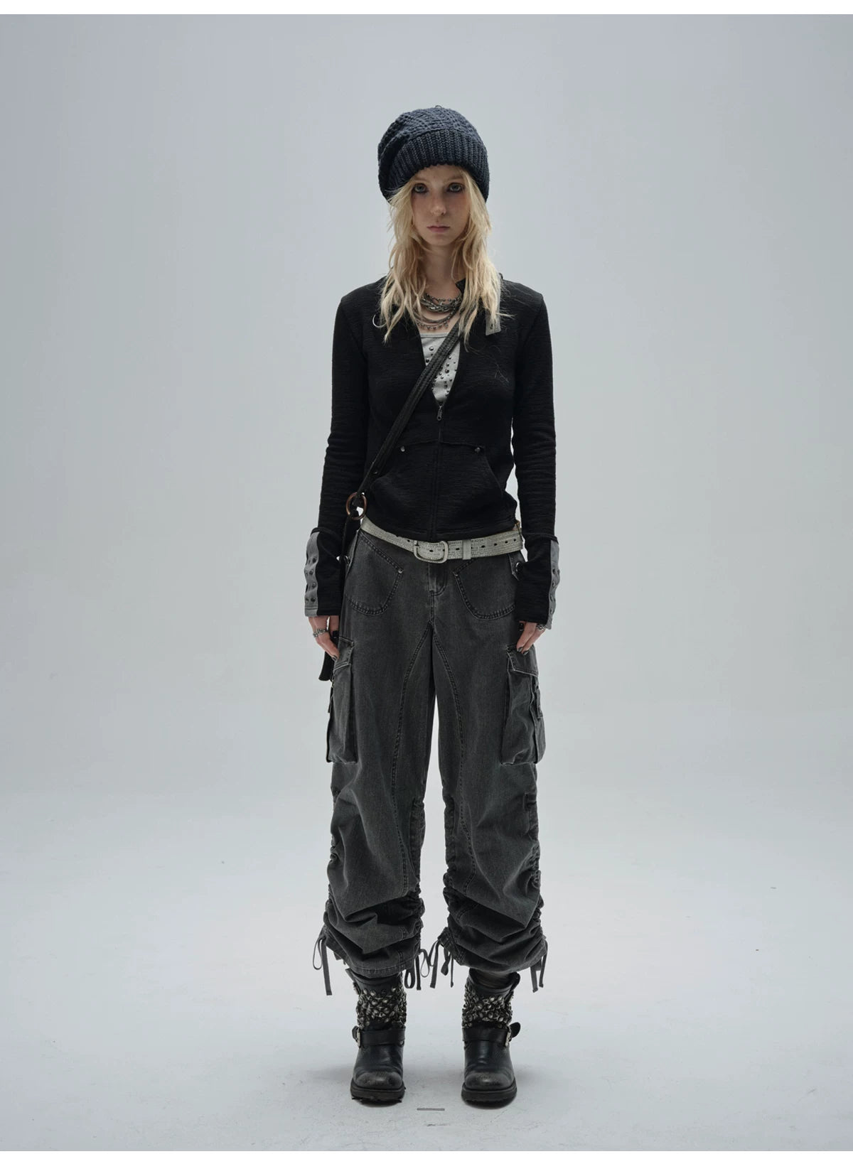 WearAndtear Stitching Rivet Neckline Slim Stand-up Collar Jacket