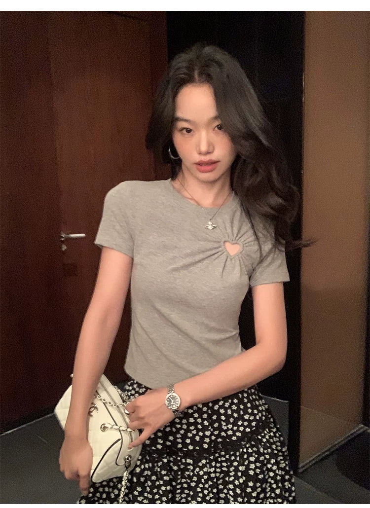 Pusumede Love Hollow Short Knitted Tee