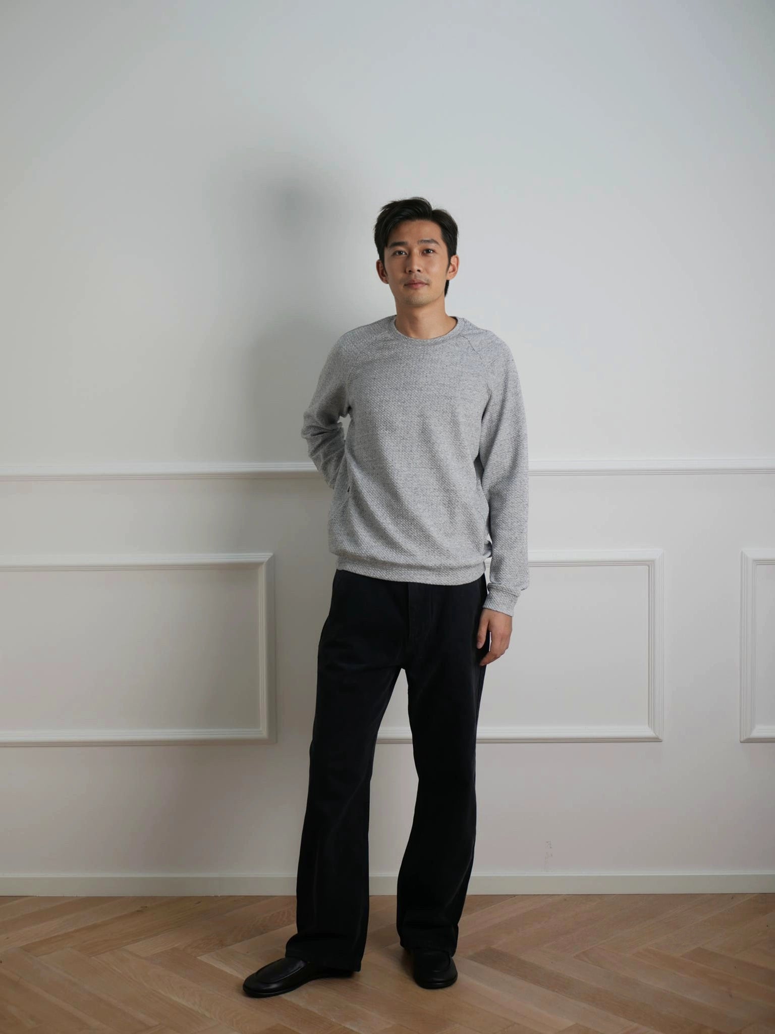 NO LOGO Minimalist Loose Straight Suit Pants