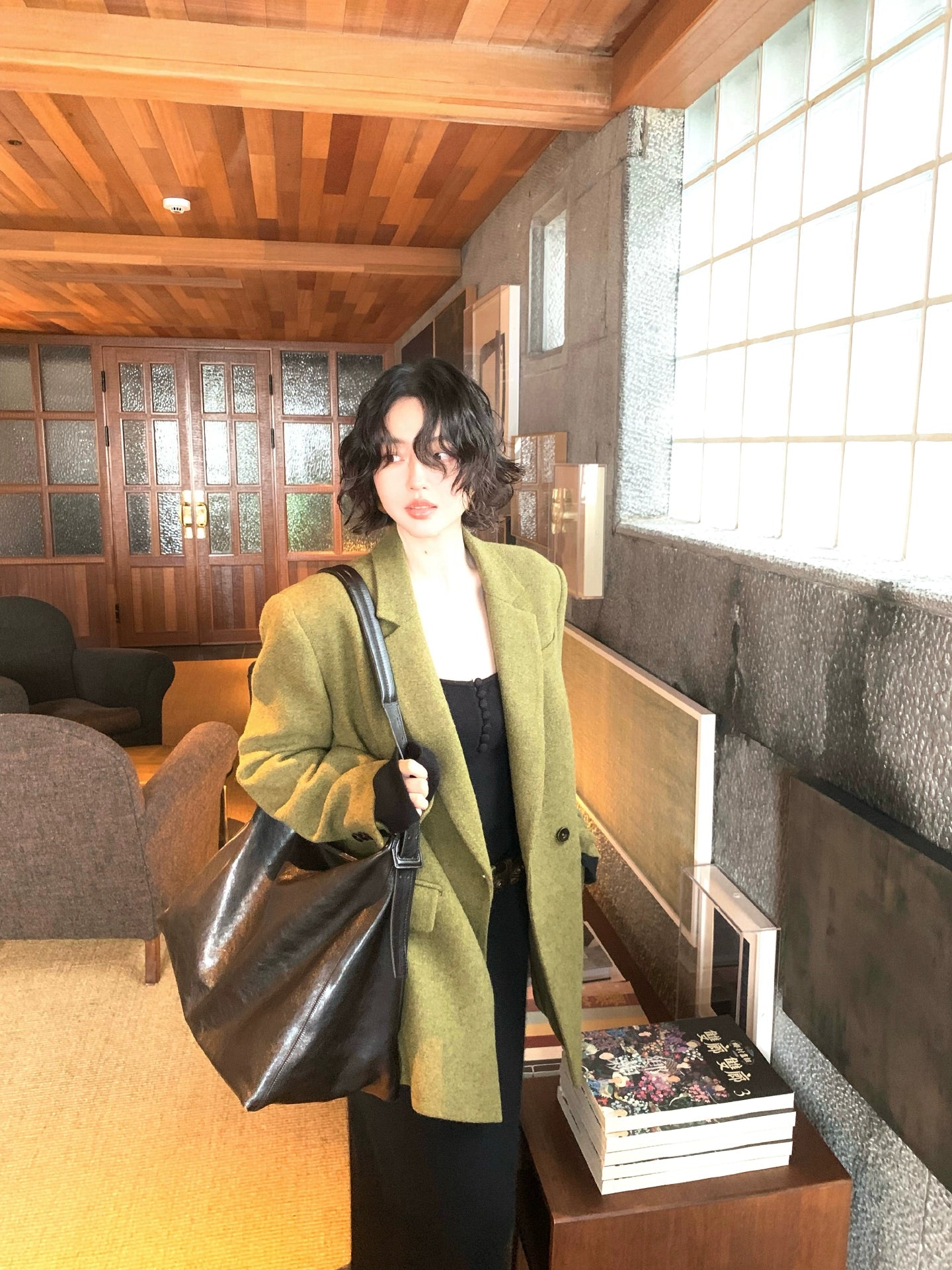 KELIFAN Hong Kong Style Retro Woolen Blazer