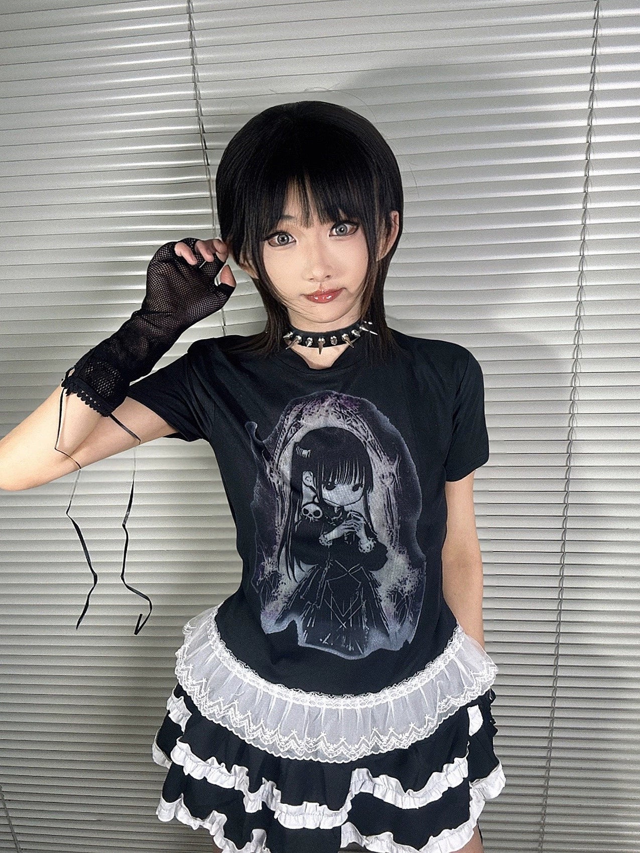 WEBBAR 2d Goth Black Lace Tee