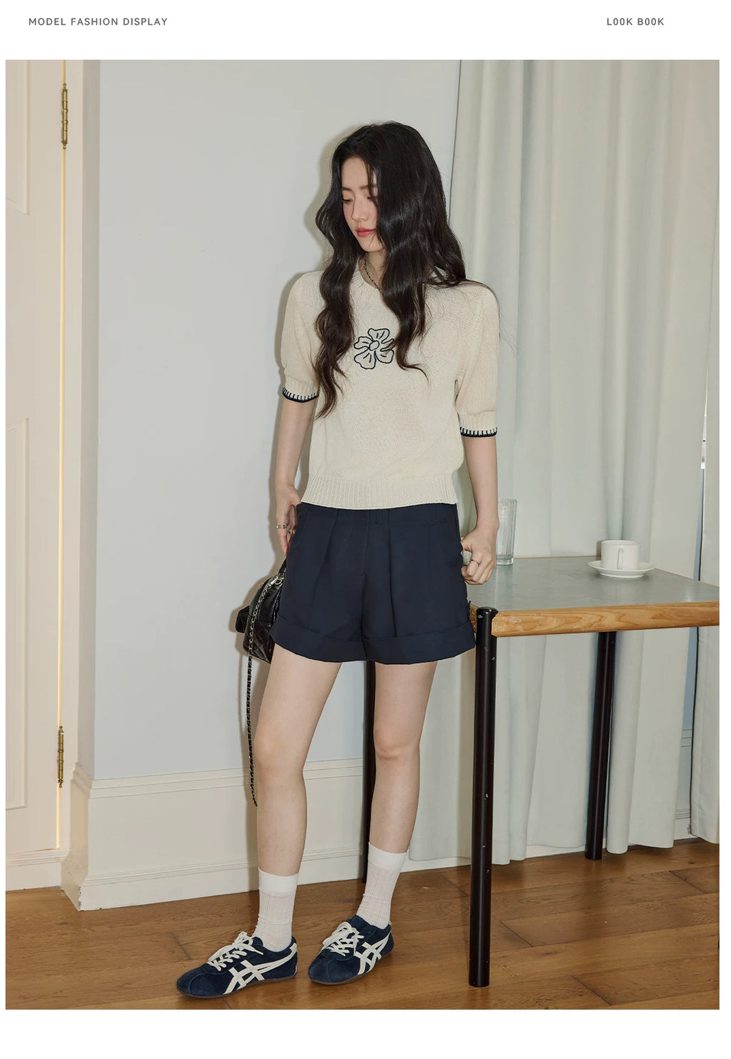 XUJING Embroidery Front Shoulder Knitted Tee