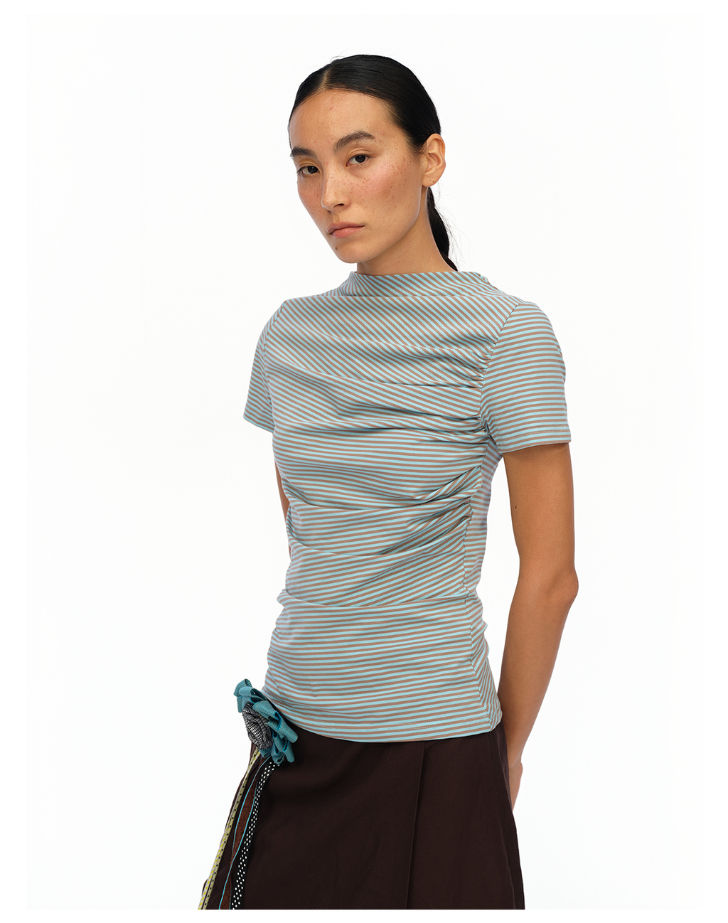 Oinimi Fold Front Shoulder Waist Thin Tee