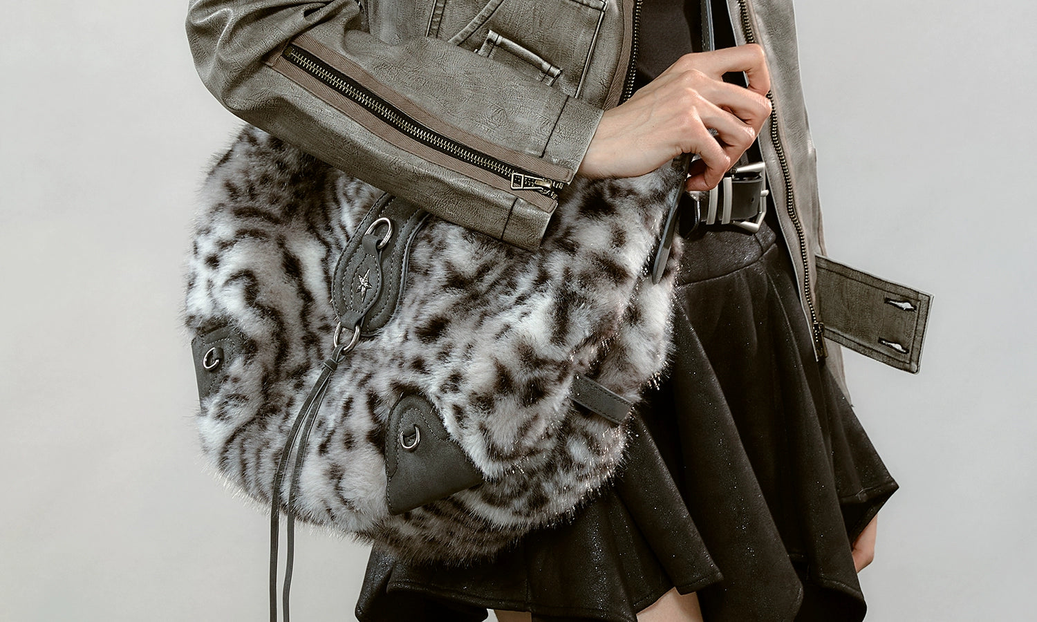 JACD Lazy Wind Mao Mao Shoulder Crossbody Bag