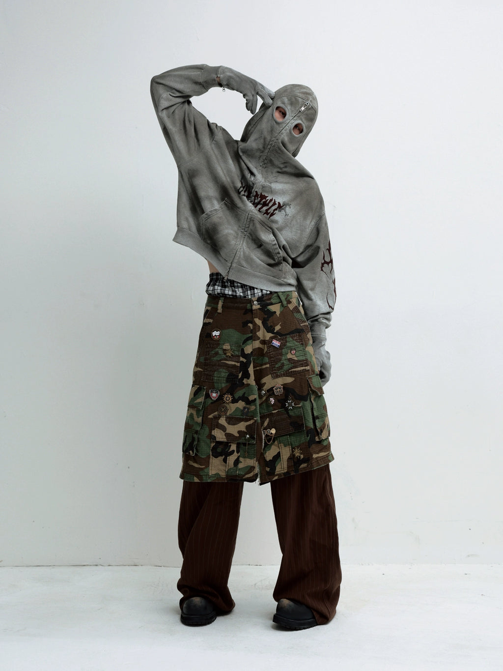 PEOPLESTYLE Dirty Dye Mask Removable Gloves Hooded Sweater