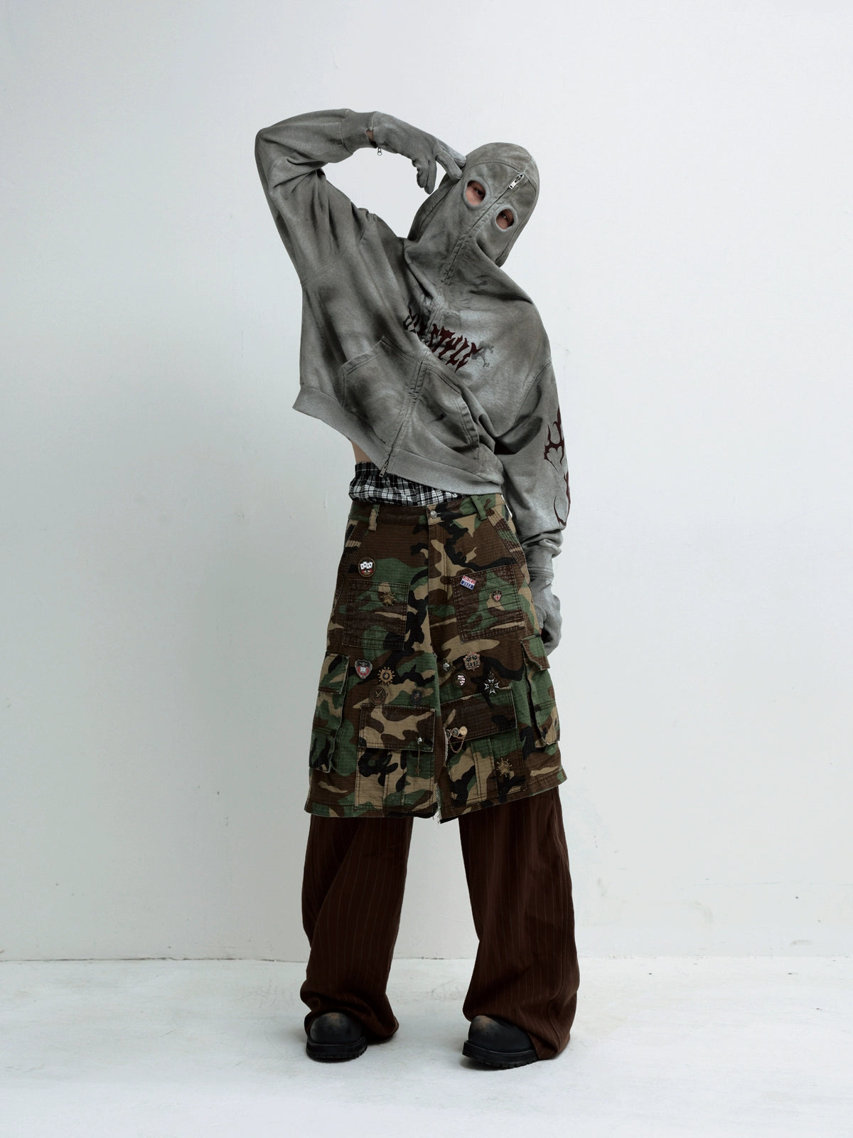 PEOPLESTYLE Dirty Dye Mask Removable Gloves Hooded Sweater