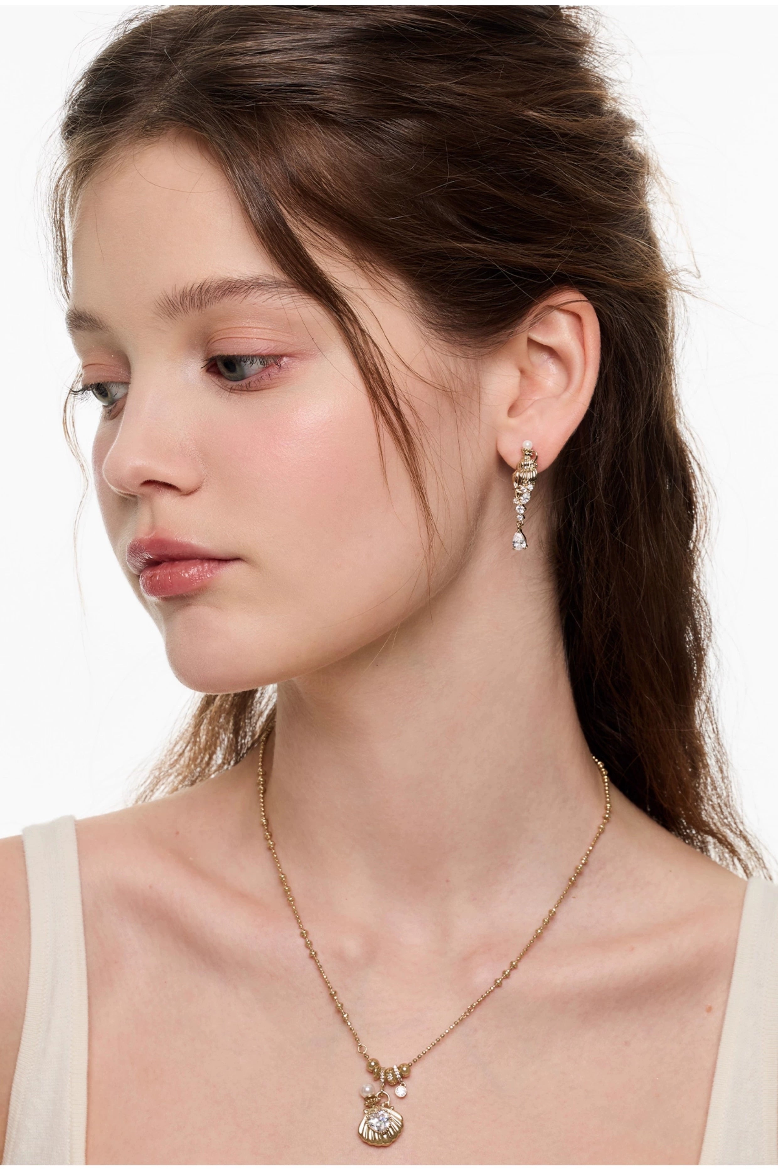 BULUBULU Love Shell Necklace