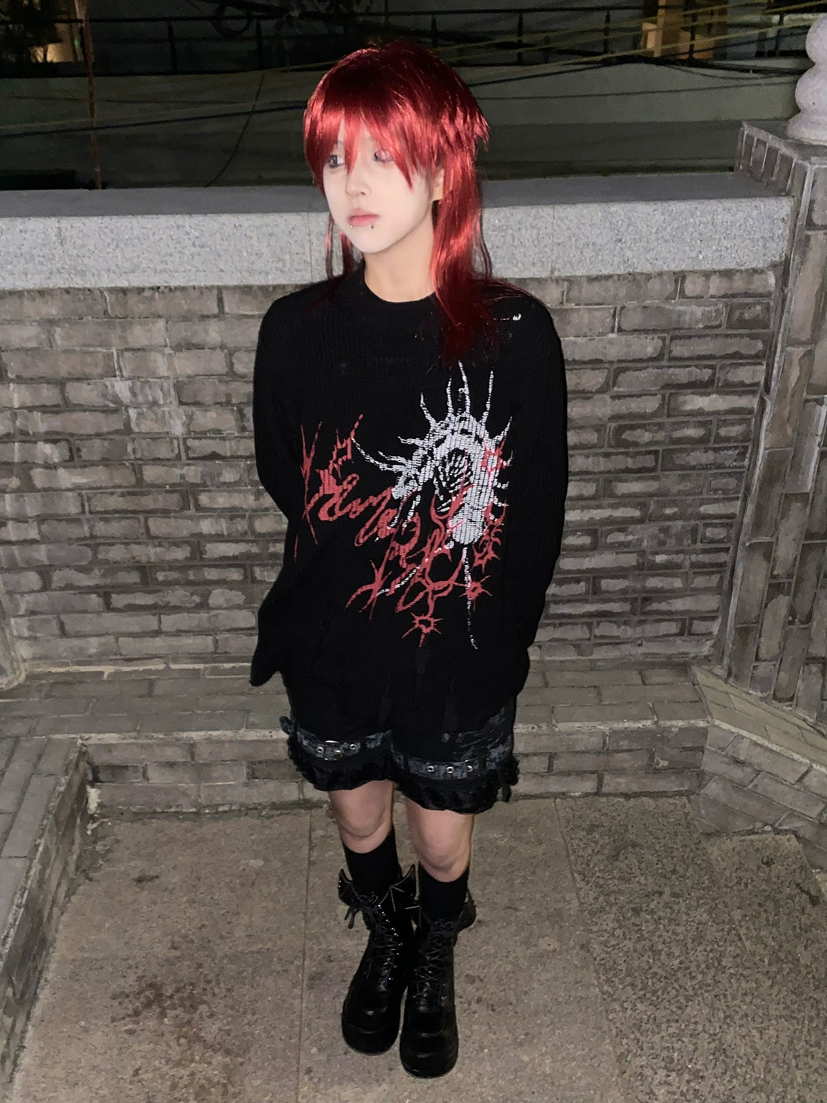 Wetbody Pullover Hole Loose Neutral Sweater