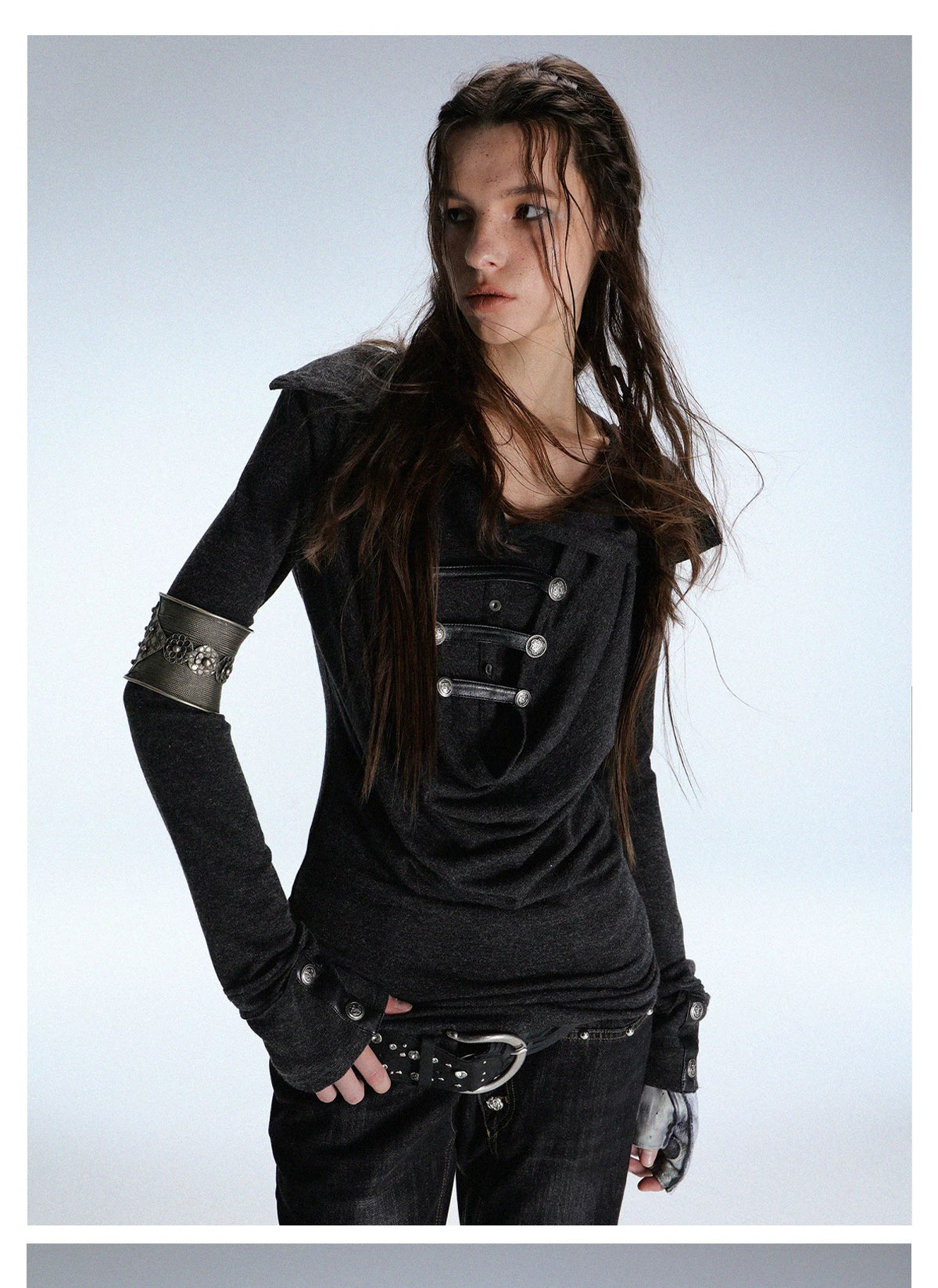 DoublePunch Metal Buckle with Knitted Hooded Bottom Long Sleeve