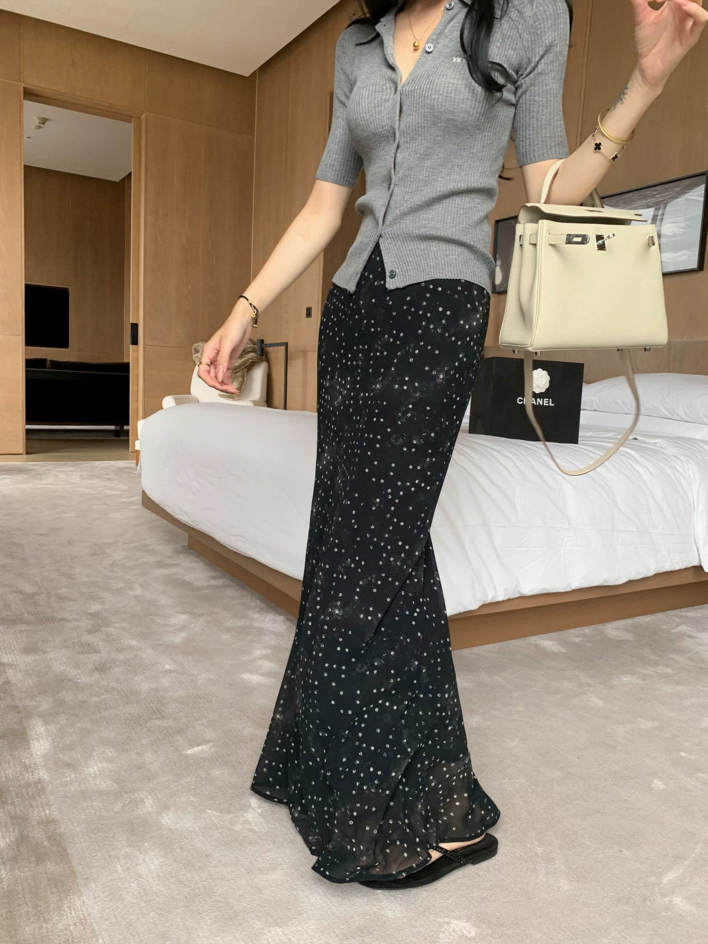 YOUNG KYLIN Floral Fishtail Skirt