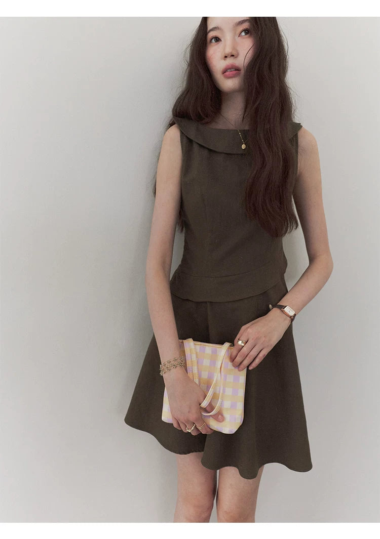 VOOE Ruffle-edged Waist Sleeveless Dress