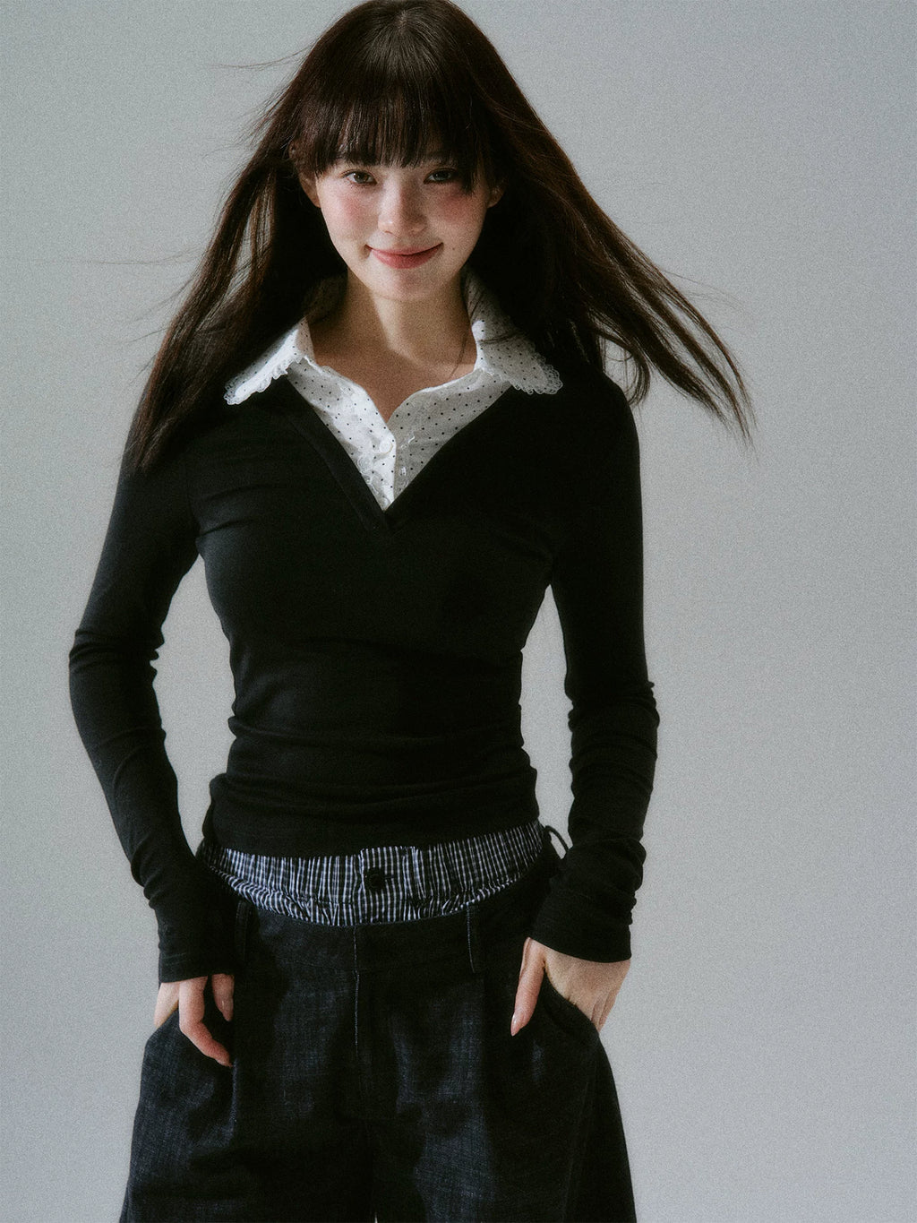 LOST FOREST Splicing Doll Crew Neck Lace Stretch Long Sleeve