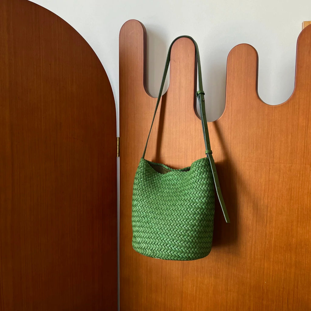 EZRO Cowhide Texture Hand-woven Messenger Bag
