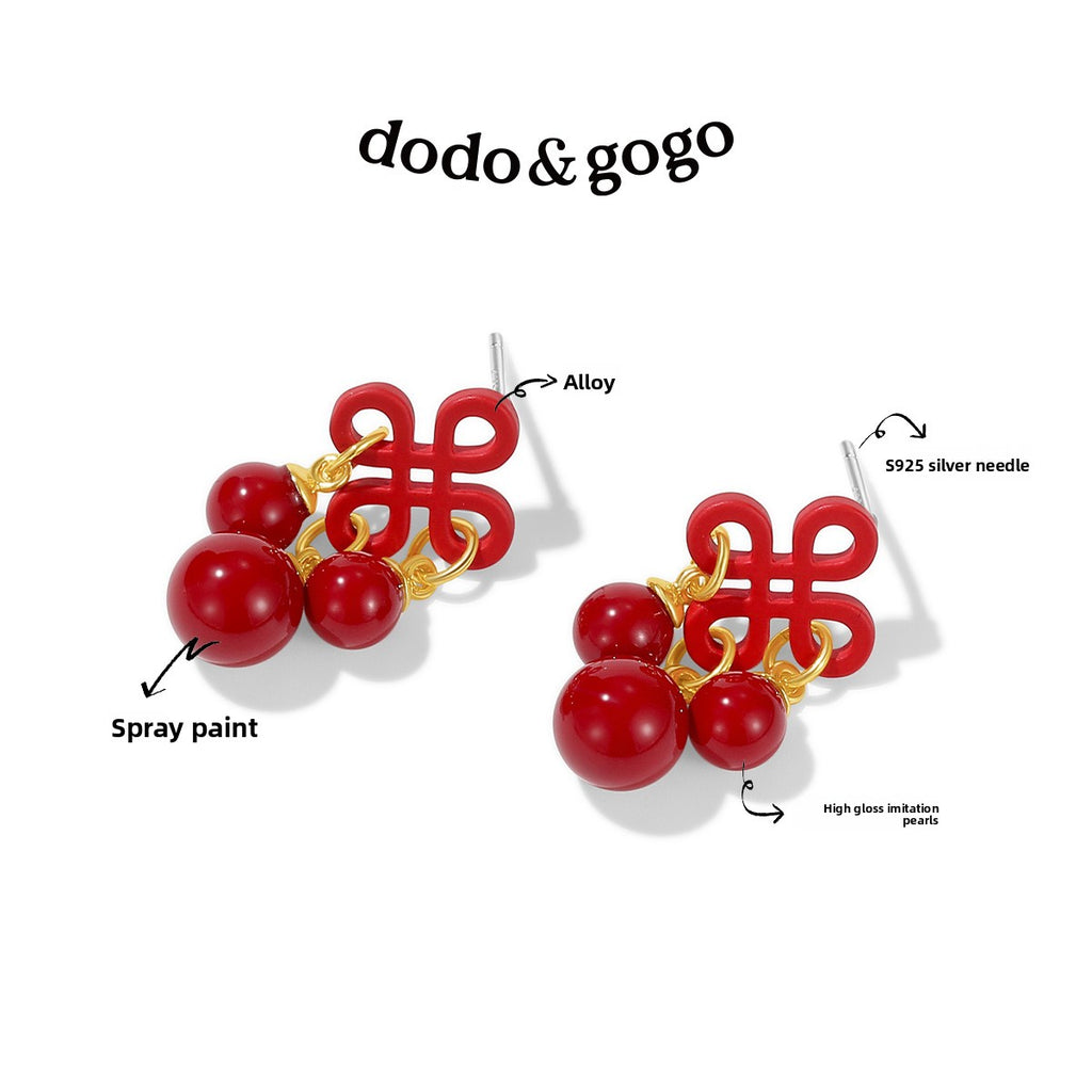 DODOGOGO Festive Red Chinese Style Fringed Earrings