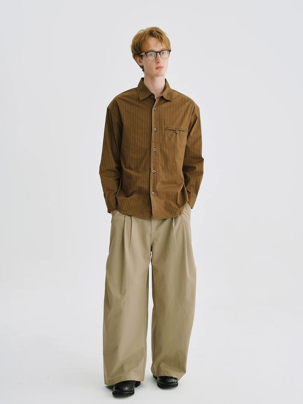 LIVINGTOWN Minimalist Pinstripe Lapel Loose Shirt