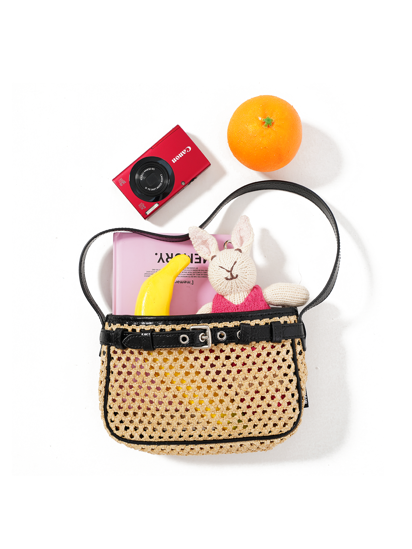 Momogigi Bursting Cowhide Straw Bag