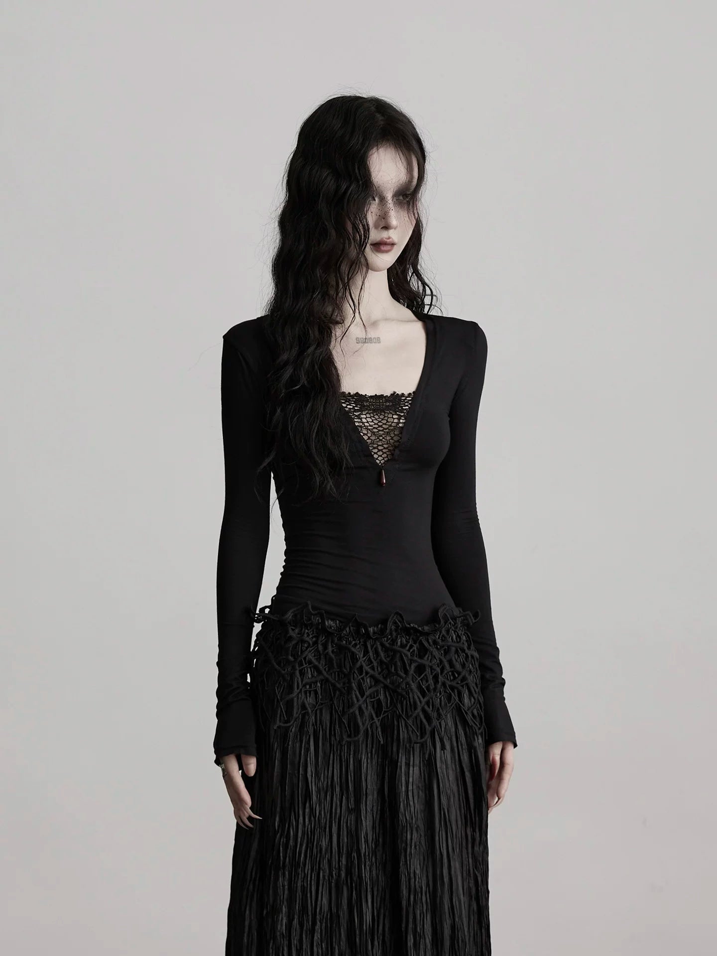 INDULGE Hollow Waist Slim Long Sleeves