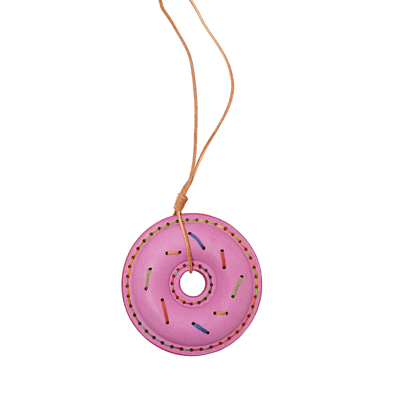 Momogigi fun food series, handmade custom retro vegetable tanned cowhide three-dimensional donut bag pendant