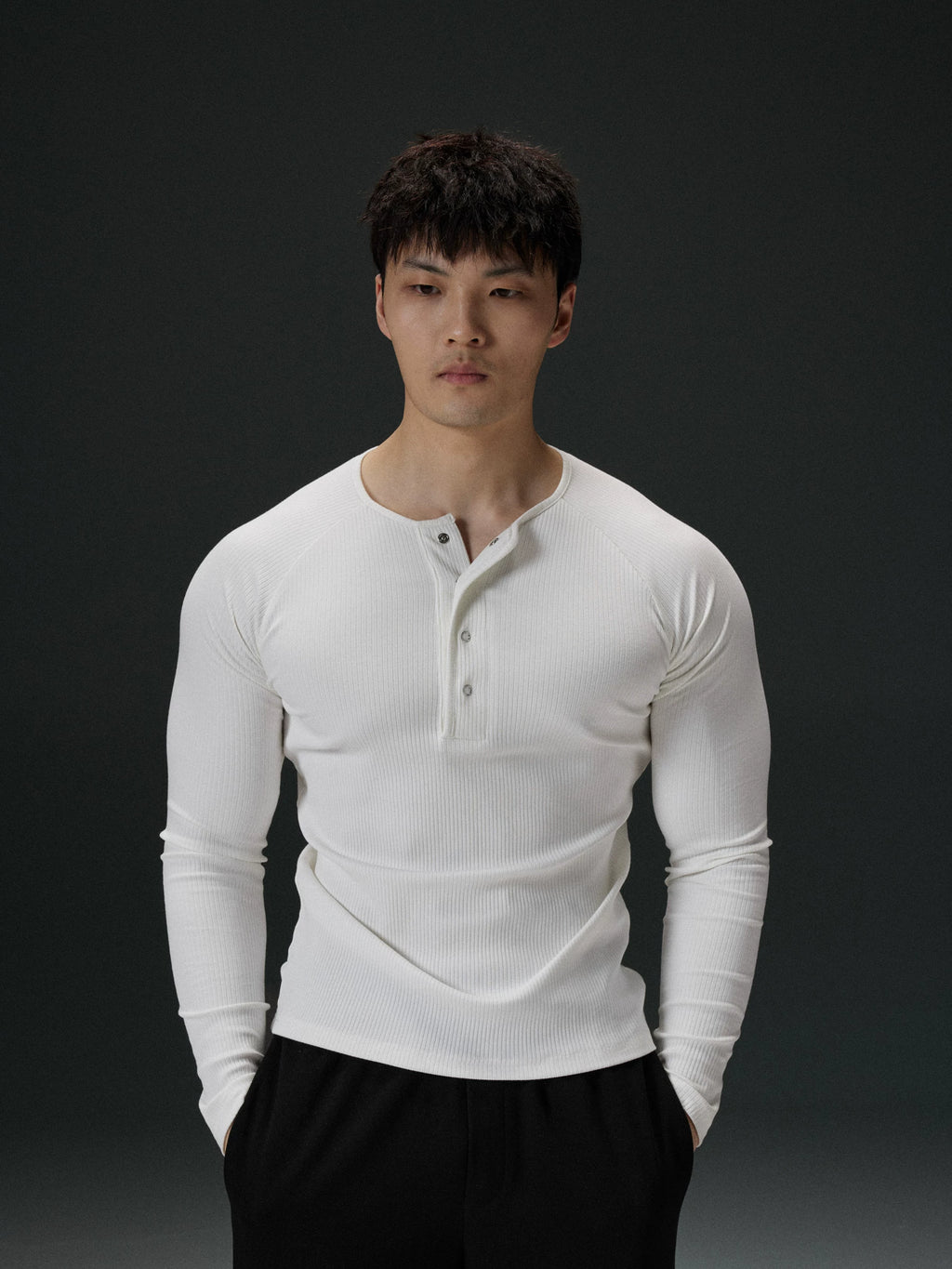 AFTERGLOW Slim Fit High Elastic Bottom Long Sleeve