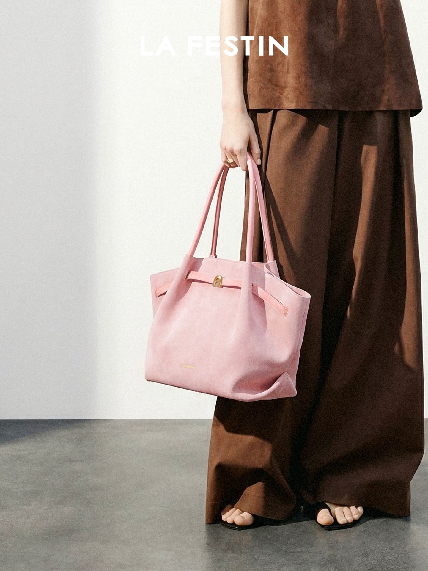 La Festin Suede Large Capacity Tote Bag