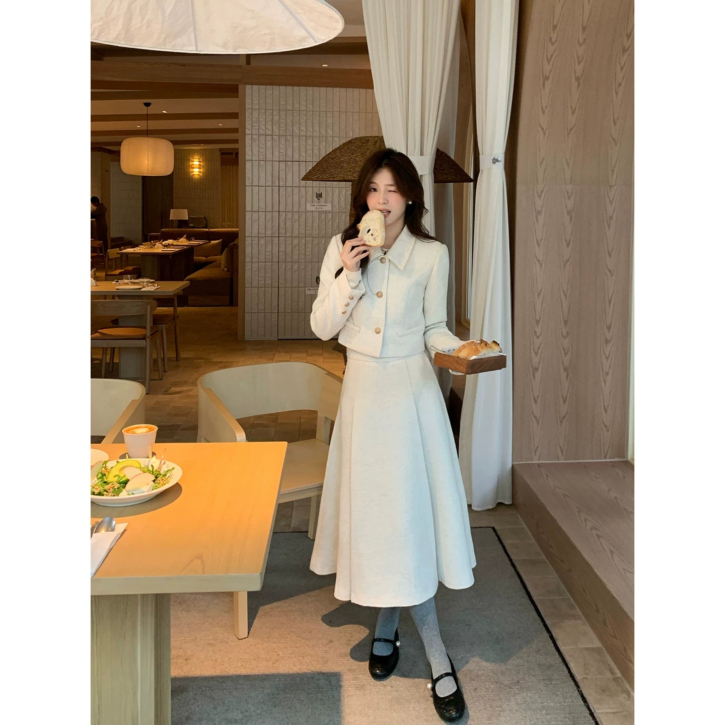 Even Daughter Feeling Small Fragrant Jacket + Skirt