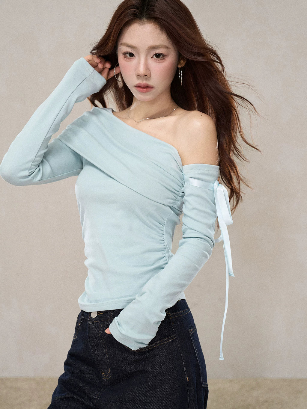 Wildberry Slanted Shoulder Knitted Slim Long Sleeves