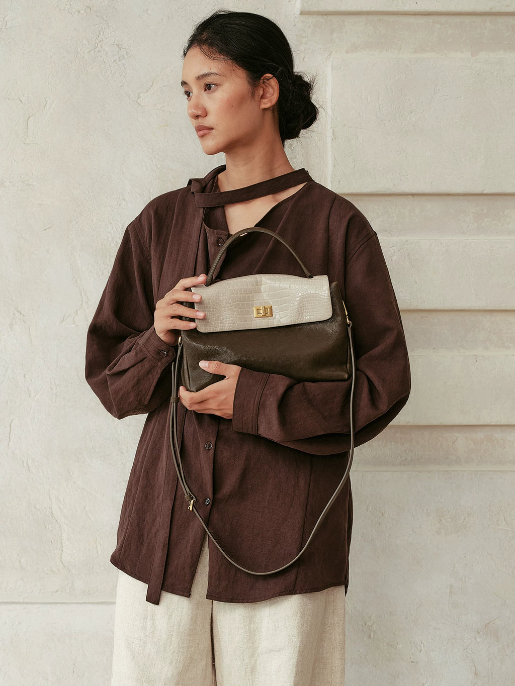 AVALEA Cowhide Color Matching Shoulder Bag