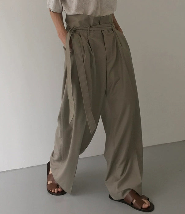 COLN High-waisted Lace-up Loose Trousers