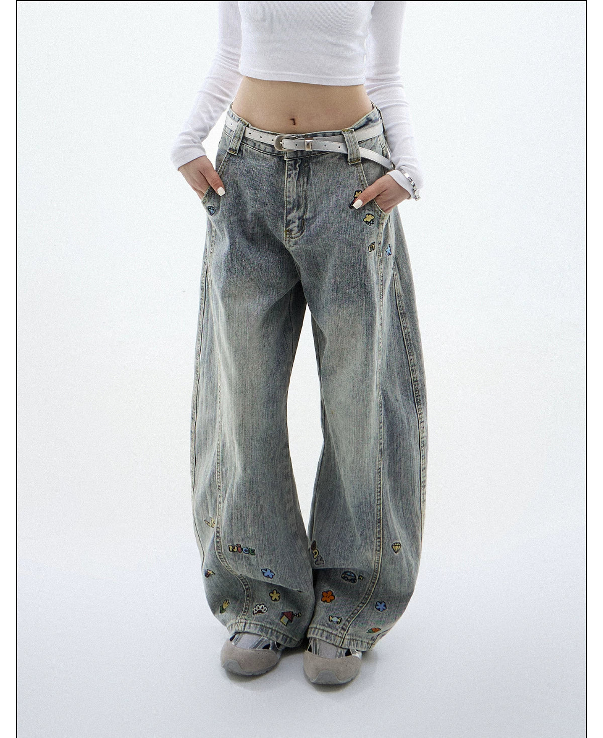 CHANT2nd Cartoon Embroidered Loose Jeans