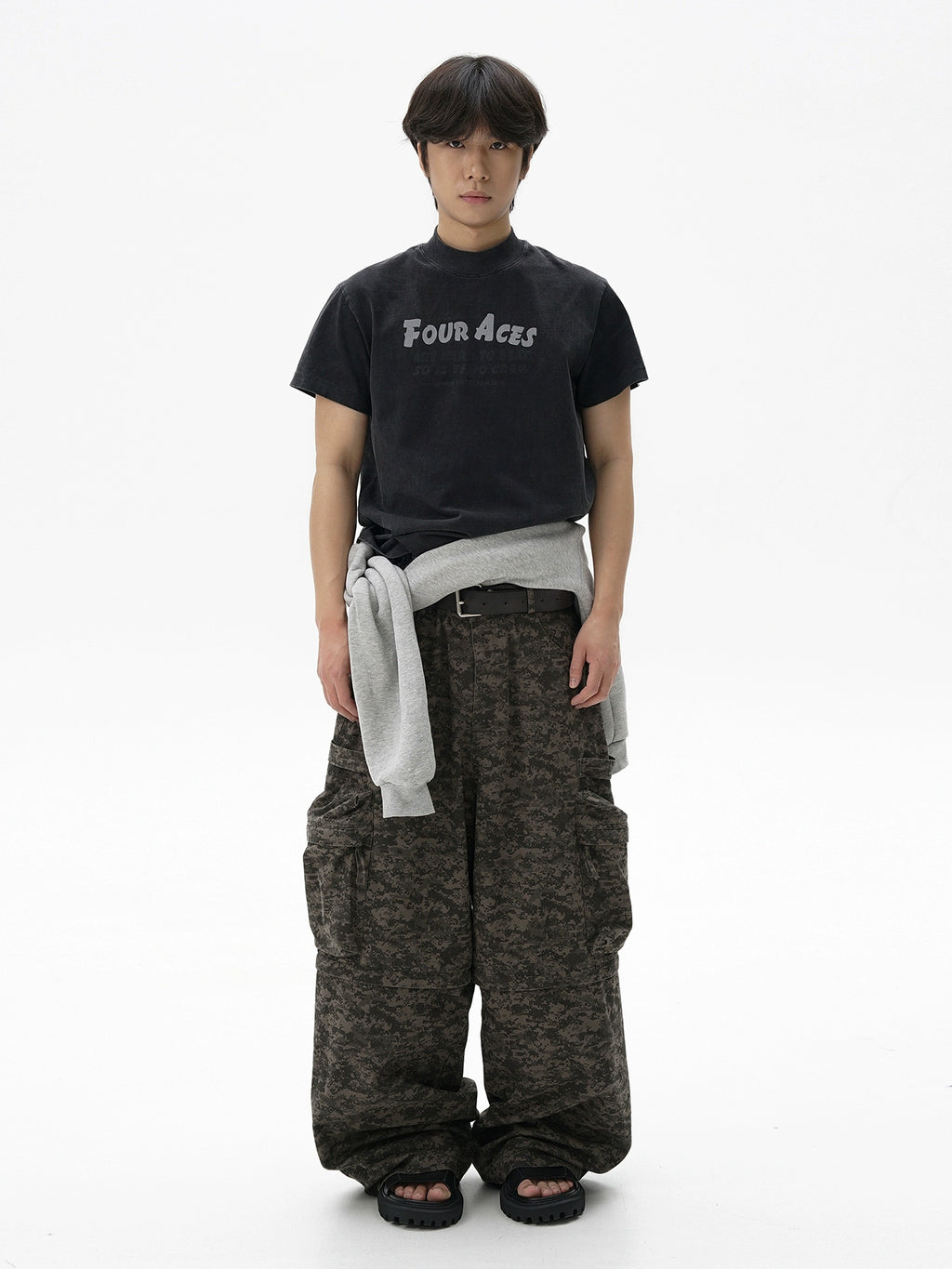 TH90CREW Retro Color Scheme with Semi-turtleneck Tee Inside